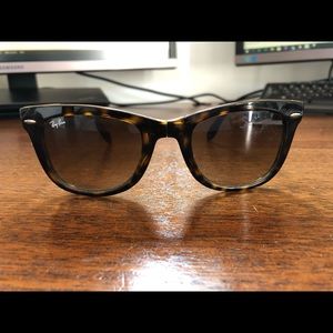 RAY BAN WAYFARER FOLDING CLASSIC Tortoise brown
